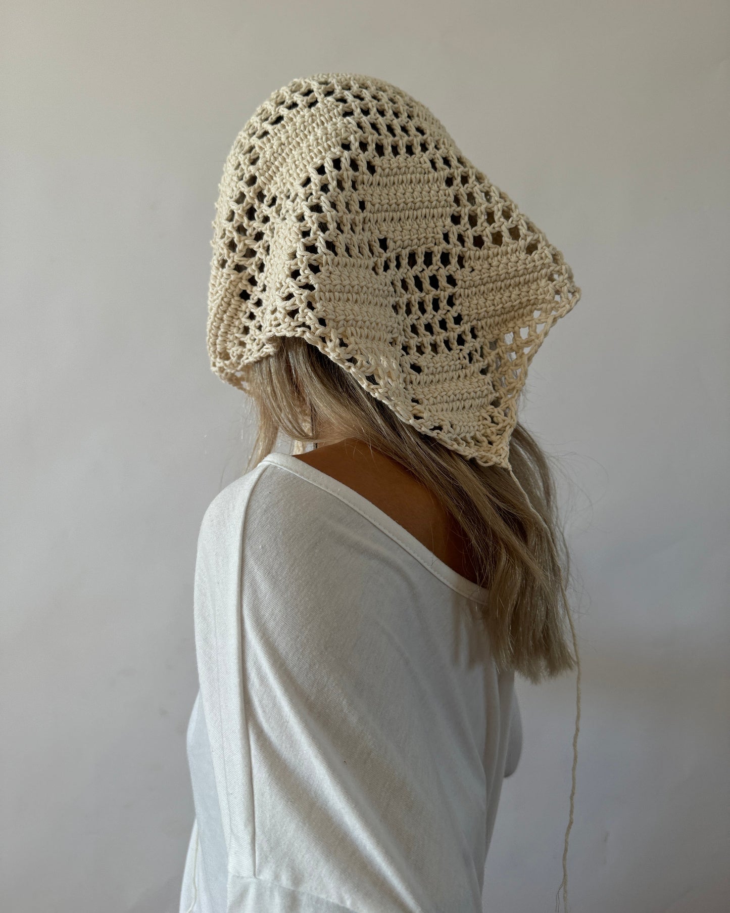 PDF PATTERN - Dotted Triangle Scarf
