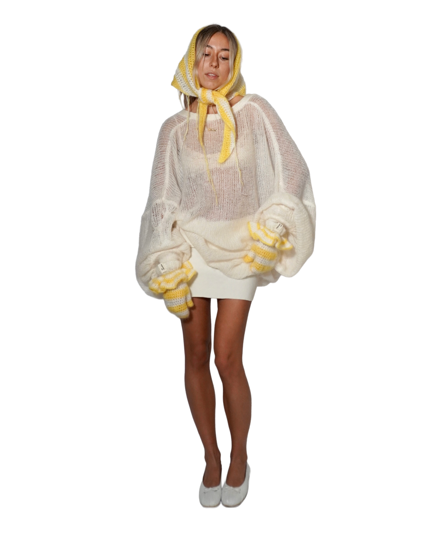 CROCHET SET 02 'TRIANGLE SCARF' + scrunchie mittens