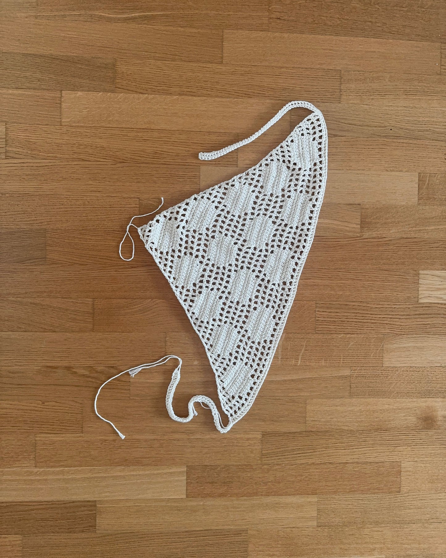 PDF PATTERN - Dotted Triangle Scarf